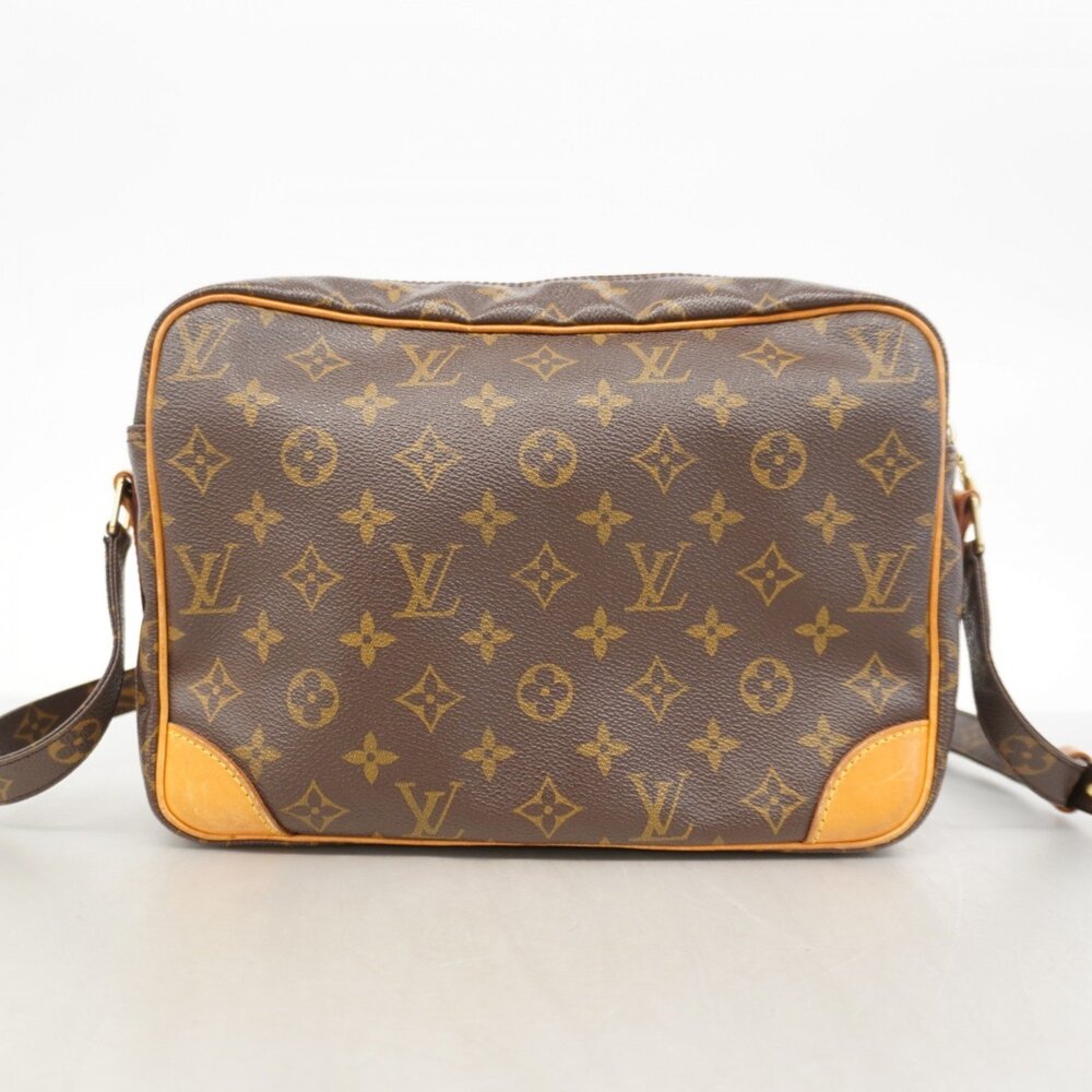 LOUIS VUITTON Brown Monogram Shoulder Bag - Picture 14 of 14